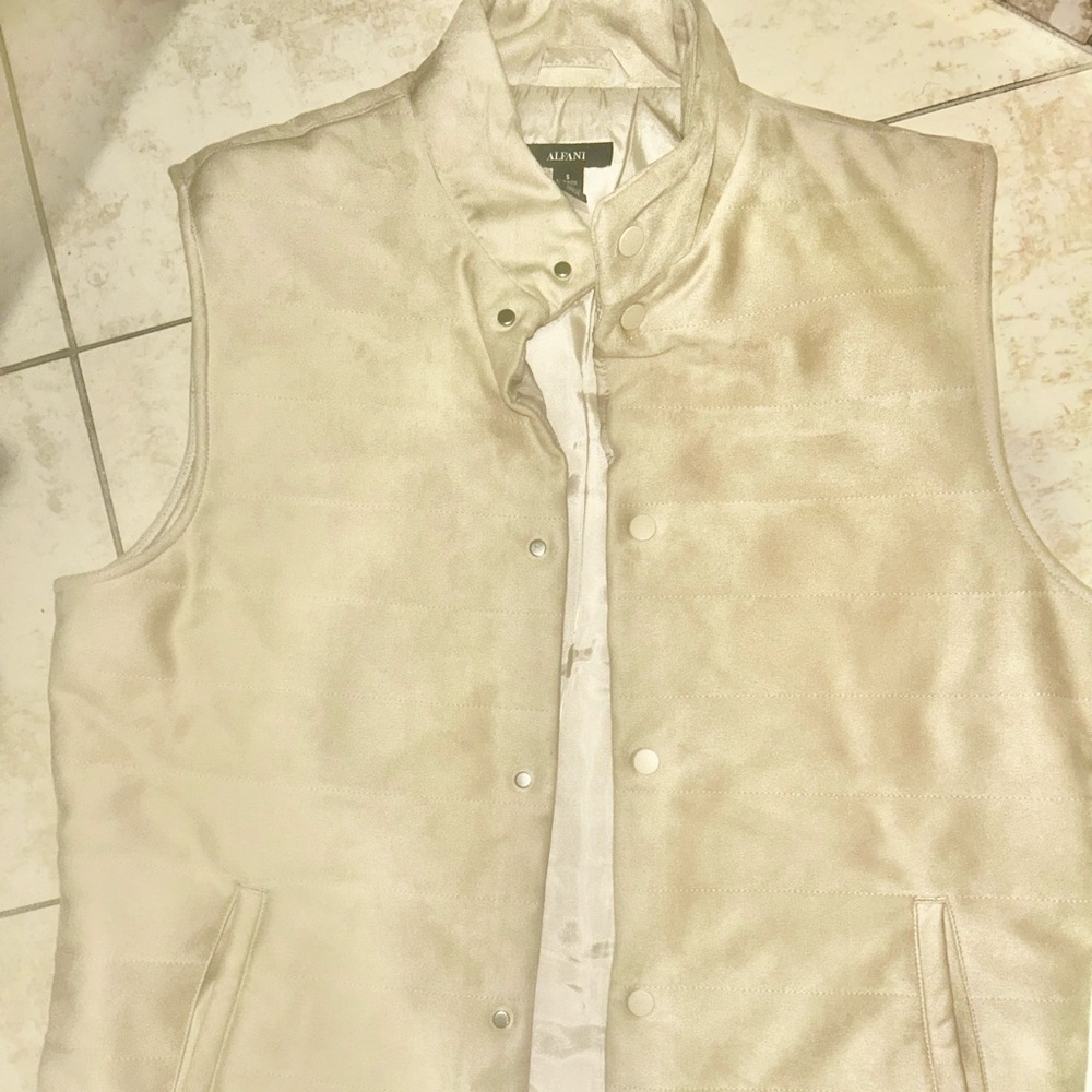 (SOLD OFFLINE)Alfani Exclusive Men's Faux Suede Quilted Vest (SOLD)
